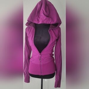 Lululemon In Flux Reversible Hooded Jacket in Regal Plum Women's Size XS